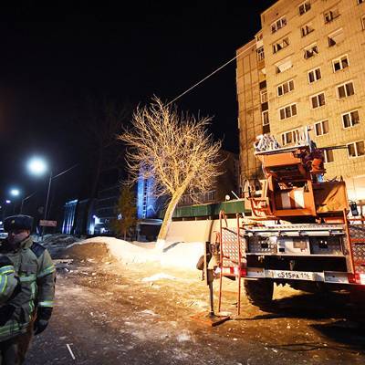 Следователи выясняют причины взрыва в доме в Зеленодольске