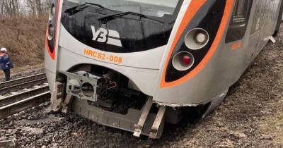 Железнодорожная авария на Днепропетровщине: полиция открыла уголовное дело