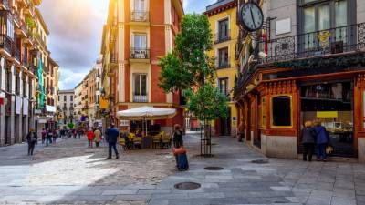 Мадрид против туристов: испанцы недовольны вольным поведением гостей из Евросоюза
