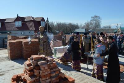 На месте разрушенного храма в Петровском построят новую церковь