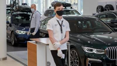 Продажи новых автомобилей в Петербурге выросли почти на 20% с начала года