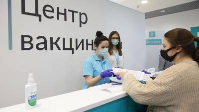 Мурашко призвал россиян вакцинироваться от коронавируса