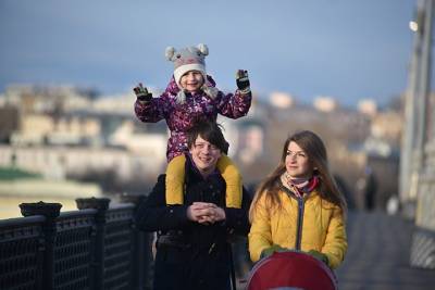 Почти миллион российских семей получили выплаты на первого ребенка в 2020 году