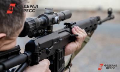 Неизвестный открыл стрельбу из окон коттеджа в Подмосковье: подробности