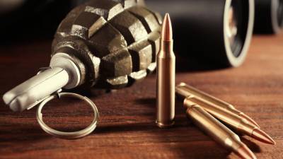 Открывший стрельбу в Мытищах бросил две гранаты в полицейских