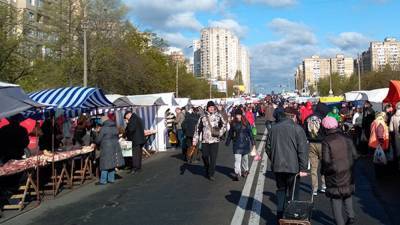 В Киеве с 1 апреля отменяют ярмарки: ухудшается ситуация с ковидом