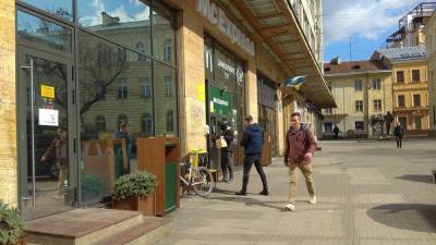 Во Львове за нарушение карантина закрыли несколько популярных заведений: кто не будет работать