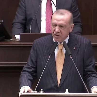 Эрдоган объявил о возобновлении в стране жестких ограничительных мер по выходным