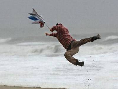 Жителей Удмуртии предупредили о сильном ветре и дождях