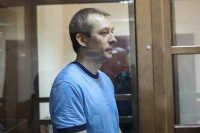 Экс-полковник Дмитрий Захарченко не признал вину в получении взяток