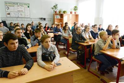 Путин высказался по поводу доли детей мигрантов в школах