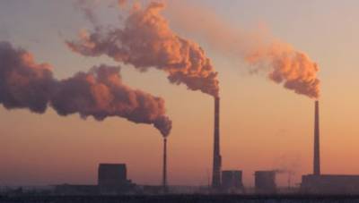 Налог от выбросов СО2 нужно направить на модернизацию промышленности, а не выплаты долгов – экологи