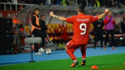 Форварда сборной Северной Македонии отстранили от матчей из-за празднования гола: видео