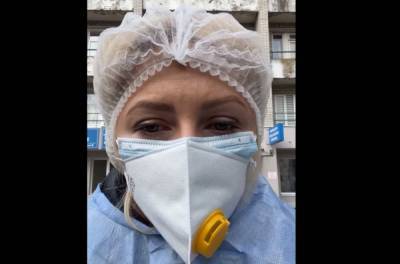 "Мне хочется матом загнуть, опомнитесь!": крик души медика с ковидной украинской больницы