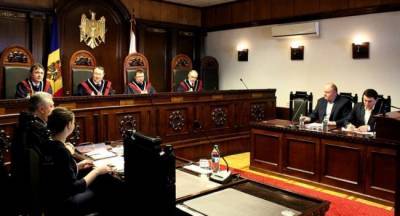 Молдавские социалисты пошли в суд: Санду не может распустить парламент