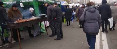 В Киеве запретили проведение ярмарок
