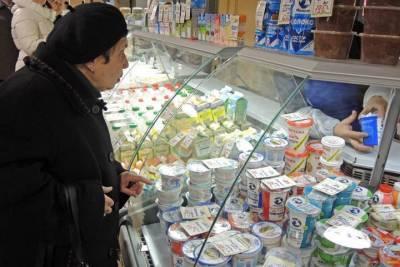 Россиян предупредили о росте цен на молоко из-за экологического сбора