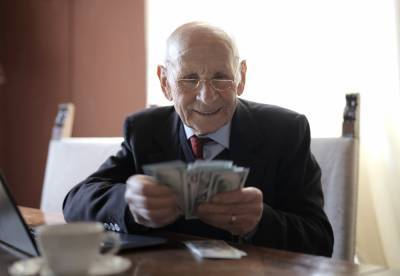 Почему многоуровневая пенсионная система является более надежной: обьяснение Минсоцполитики