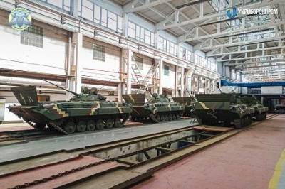 ЗСУ отримали партію бойових машин піхоти БМП-2 (ФОТО)