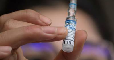 Кремль: ряд европейских стран предлагал пускать иностранцев в РФ для вакцинации