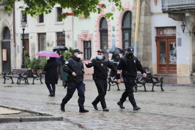 Усиление карантина во Львове: полиция тщательно будет проверять соблюдение ограничений