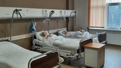 Вакцинолог оценил ситуацию с возможным началом третьей волны COVID-19 в РФ