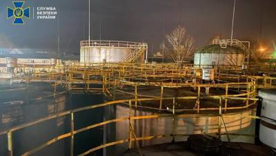 На Киевщине СБУ раскрыла дельцов, производивших для своих АЗС фальсифицированное топливо: фото