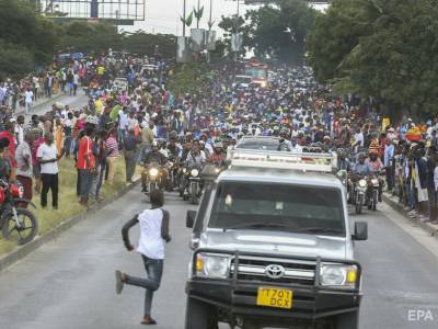 Джон Магуфули - Во время похорон президента Танзании из-за давки погибли 45 человек - gordonua.com - Танзания