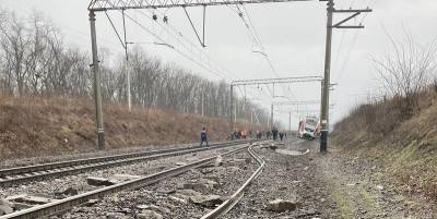 Авария поезда Интерсити Киев-Запорожье - в сети появилось видео момента происшествия - ТЕЛЕГРАФ