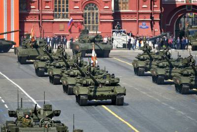 Более 150 единиц техники прибыло в Подмосковье для участия в параде Победы