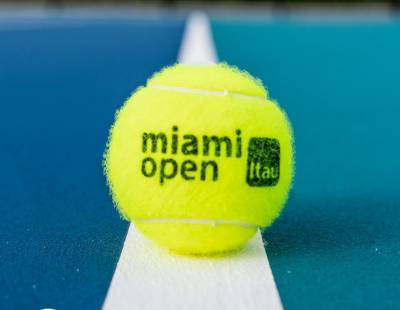 Соболенко вылетела из Miami Open на стадии 1/4 финала