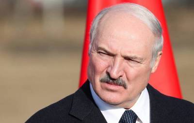 Лукашенко в ответ ввел санкции против западных стран