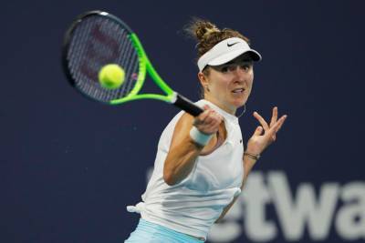 Свитолина пробилась в полуфинал турнира WTA в Майами, легко одолев Севастову