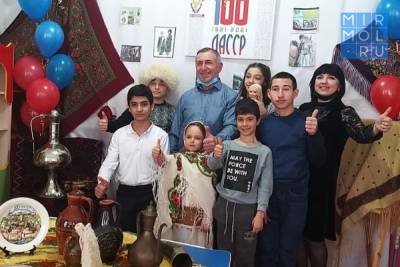 В Кизляре прошел открытый урок, посвященный 100-летию ДАССР