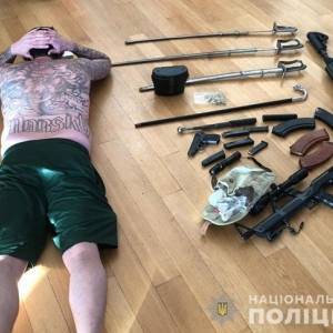 Правоохранители разоблачили в Одессе масштабную схему по завладению квартирами. Фото