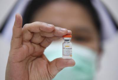 Эксперт назвала плюсы китайской вакцины, которую получила Украина