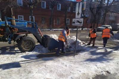 В Рязани на уборку городских улиц вышли автомобили-пылесосы