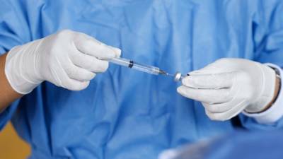 Пациентам саратовских больниц при выписке будут предлагать прививку от коронавируса