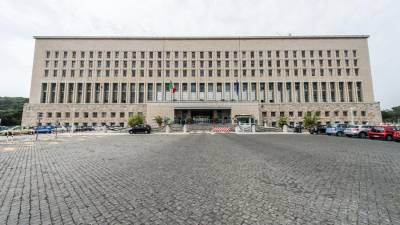 Посла РФ вызвали в МИД Италии после задержания подозреваемых в шпионаже