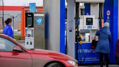 Петербург не попал в число регионов с высоким ростом оптовых цен на бензин