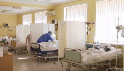 В харьковских больницах коллапс, места для больных ковидом заканчиваются: "90% коек..."
