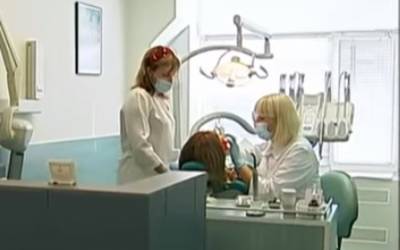 Держава заплатить за ваші зуби: з'явився оновлений список безплатних стоматологічних послуг для українців