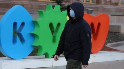 В Киеве в пятницу могут усилить карантин: остановят работу школ, садиков и транспорта