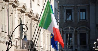 Глава МИД Италии подтвердил высылку двух российских дипломатов