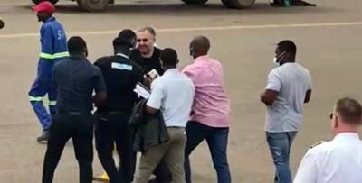 МИД: бизнесмен Александр Зингман освобожден из тюрьмы в Конго