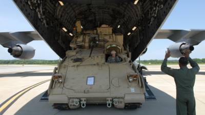 Немецкие СМИ: танки НАТО застревают в европейских тоннелях