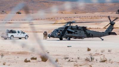 Прибыли на вертолетах – боевики ИГ замечены на американской базе в Сирии