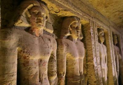 Все из-за "проклятия фараона": египтяне объяснили аварию в Суэцком канале