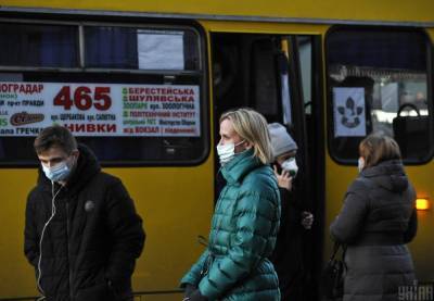 Транспорт по спецпропускам, закрытие школ и садиков: в Киеве решили ужесточить карантин