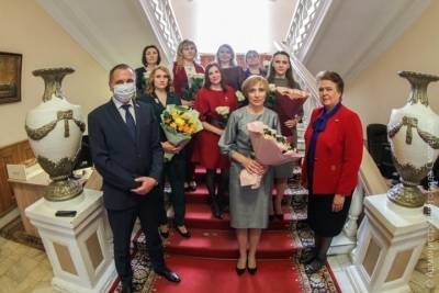 Глава города Смоленска вручил награды победителям конкурса Учитель года - 2021!